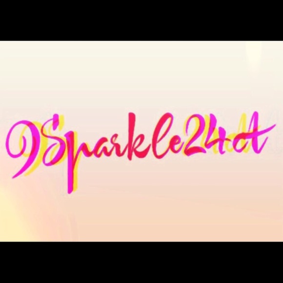 Meet your Posher, Crystal - Picture 2 of 3